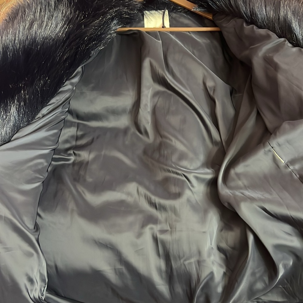 MaxMara Sportmax Women's Raid Oversized Faux Fur Coat in Ultramarine. Size L - Picture 8 of 10